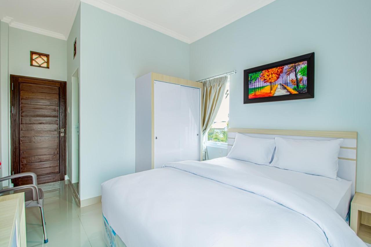 Emerald Residence Medan Exterior photo
