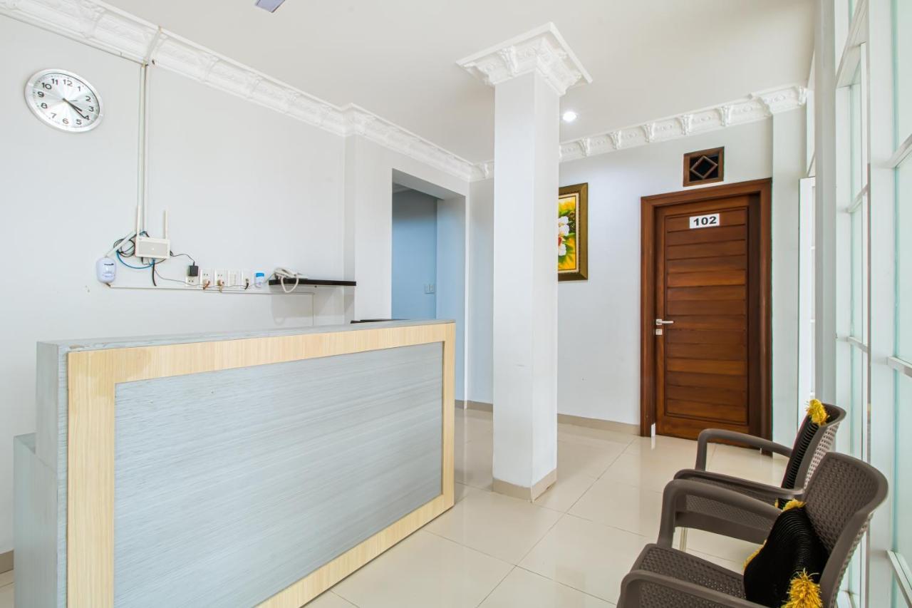 Emerald Residence Medan Exterior photo